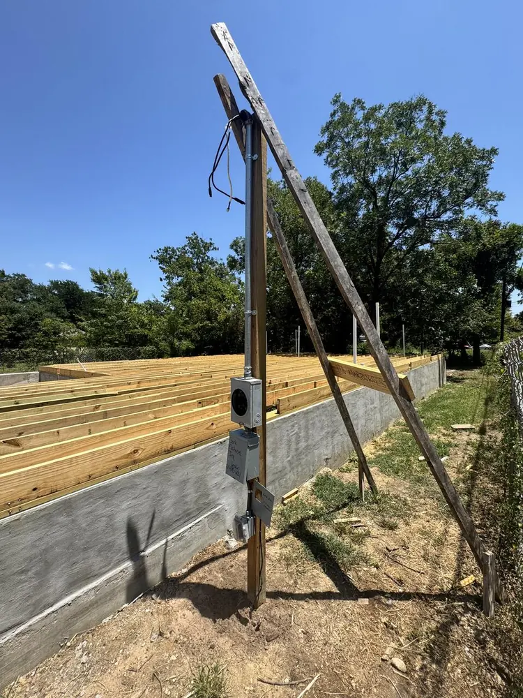 Electrical service riser installation on new build